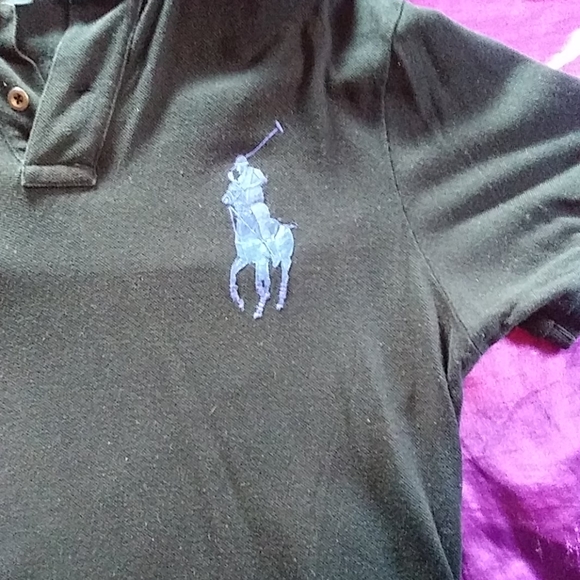 Ralph Lauren polo shirt - Picture 1 of 3